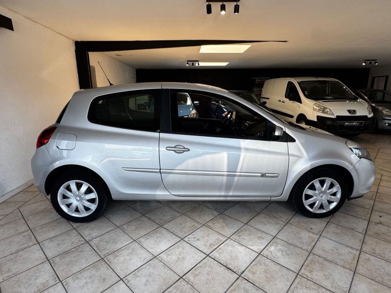 RENAULT CLIO III 1.2 LEV - Distribution Neuve - Garantie 12mois ou 15.000km - CT OK 