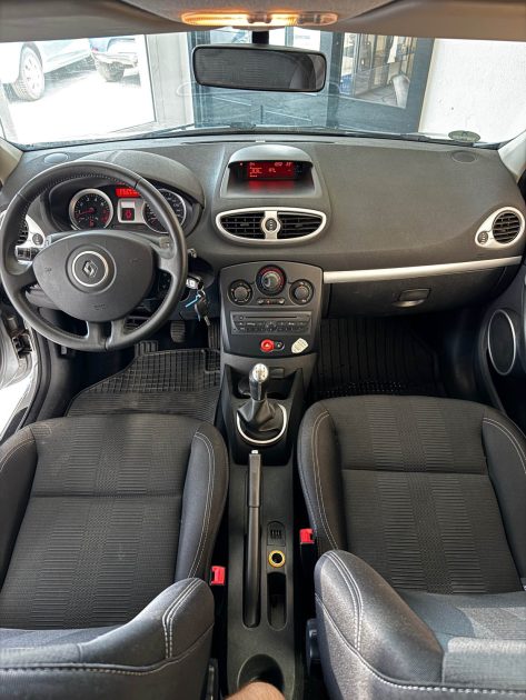 RENAULT CLIO III 1.2 LEV - Distribution Neuve - Garantie 12mois ou 15.000km - CT OK 