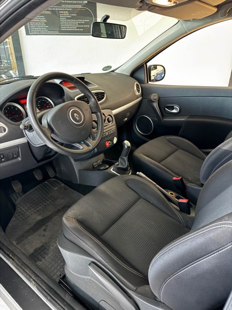RENAULT CLIO III 1.2 LEV - Distribution Neuve - Garantie 12mois ou 15.000km - CT OK 