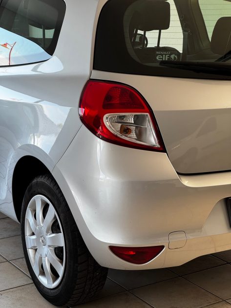 RENAULT CLIO III 1.2 LEV - Distribution Neuve - Garantie 12mois ou 15.000km - CT OK 