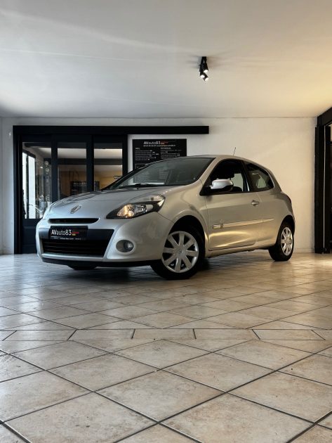 RENAULT CLIO III 1.2 LEV - Distribution Neuve - Garantie 12mois ou 15.000km - CT OK 