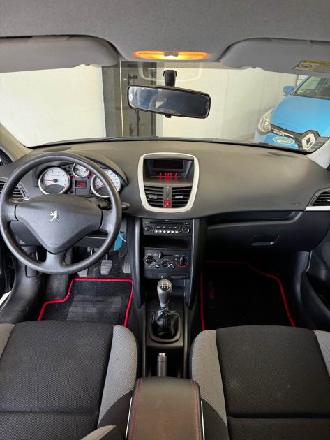PEUGEOT 207 1.4 TU 75CV - Garantie 12mois ou 15.000km - Distribution Neuve - CT OK