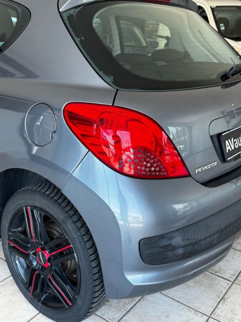 PEUGEOT 207 1.4 TU 75CV - Garantie 12mois ou 15.000km - Distribution Neuve - CT OK