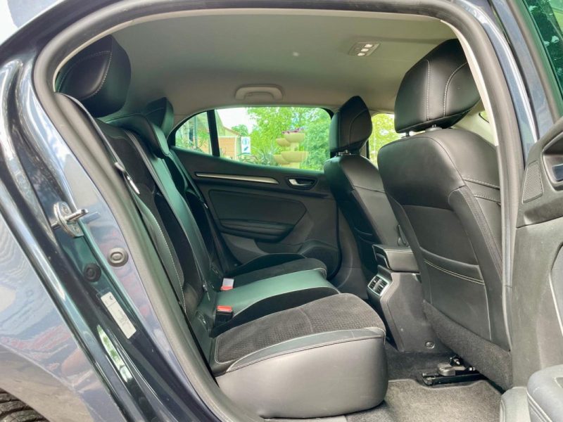 RENAULT MEGANE IV 1.5 dCi 110 INTENS EDC