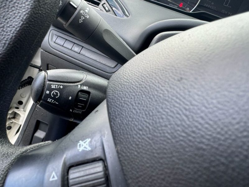 PEUGEOT 208 HDI 100CV PREMIUM 