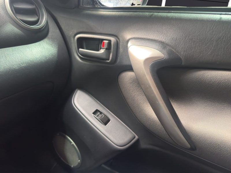 TOYOTA RAV4 2.0 VVTI 150CH LIMITED 2005