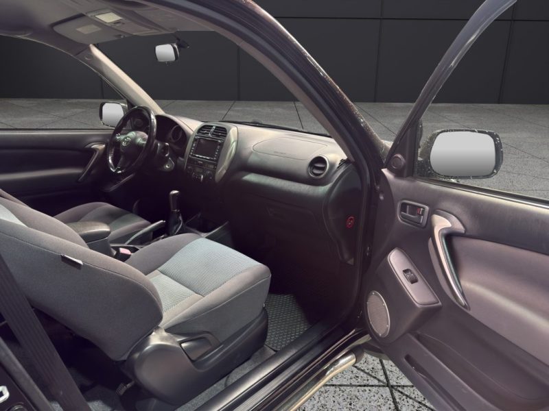 TOYOTA RAV4 2.0 VVTI 150CH LIMITED 2005