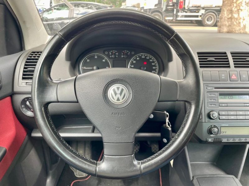 VOLKSWAGEN POLO IV 1.9 TDI 100 SPORTLINE **1ère MAIN** 