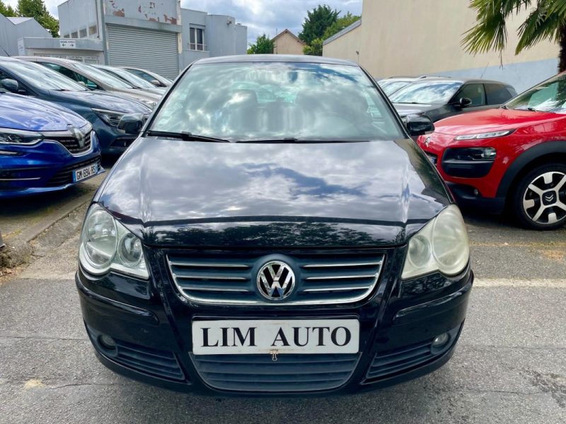 VOLKSWAGEN POLO IV 1.9 TDI 100 SPORTLINE **1ère MAIN** 