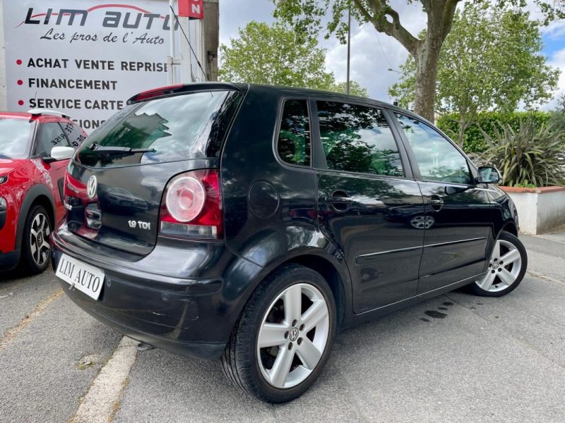 VOLKSWAGEN POLO IV 1.9 TDI 100 SPORTLINE **1ère MAIN** 