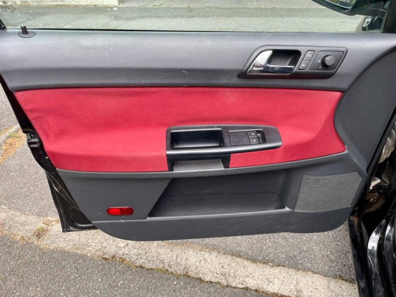 VOLKSWAGEN POLO IV 1.9 TDI 100 SPORTLINE **1ère MAIN** 