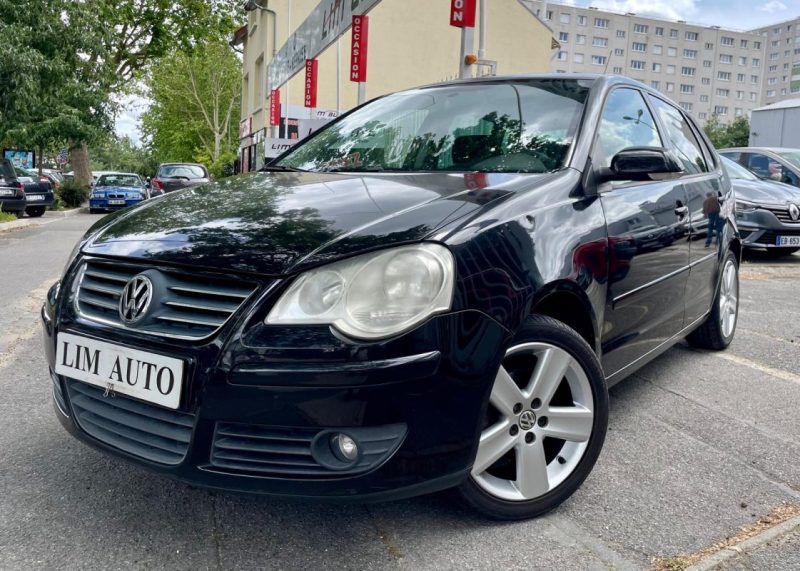 VOLKSWAGEN POLO IV 1.9 TDI 100 SPORTLINE **1ère MAIN** 
