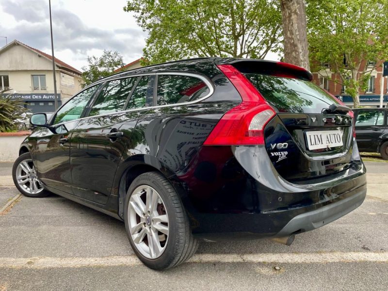 VOLVO V60 D3 2.0 163ch KINETIC 