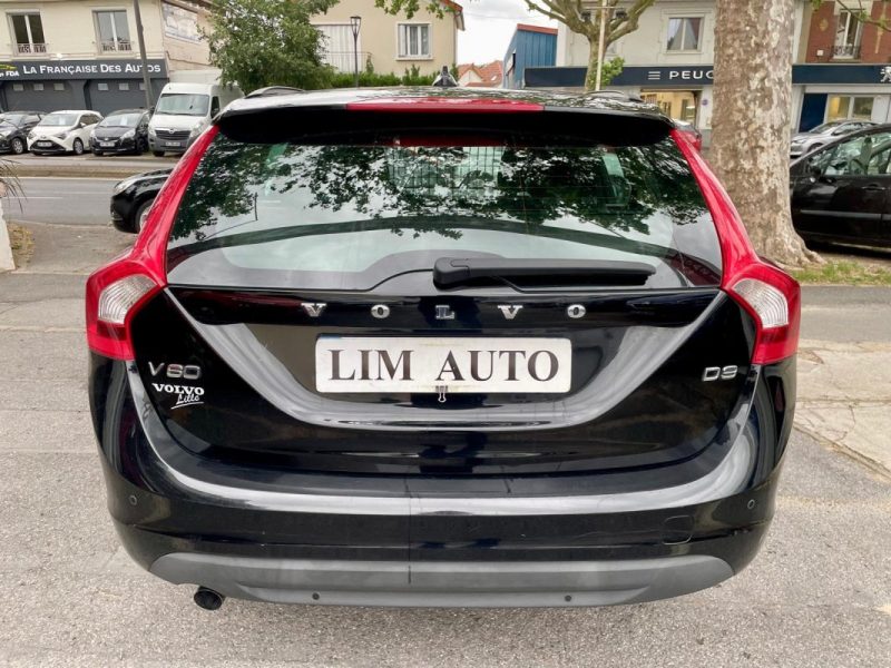 VOLVO V60 D3 2.0 163ch KINETIC 
