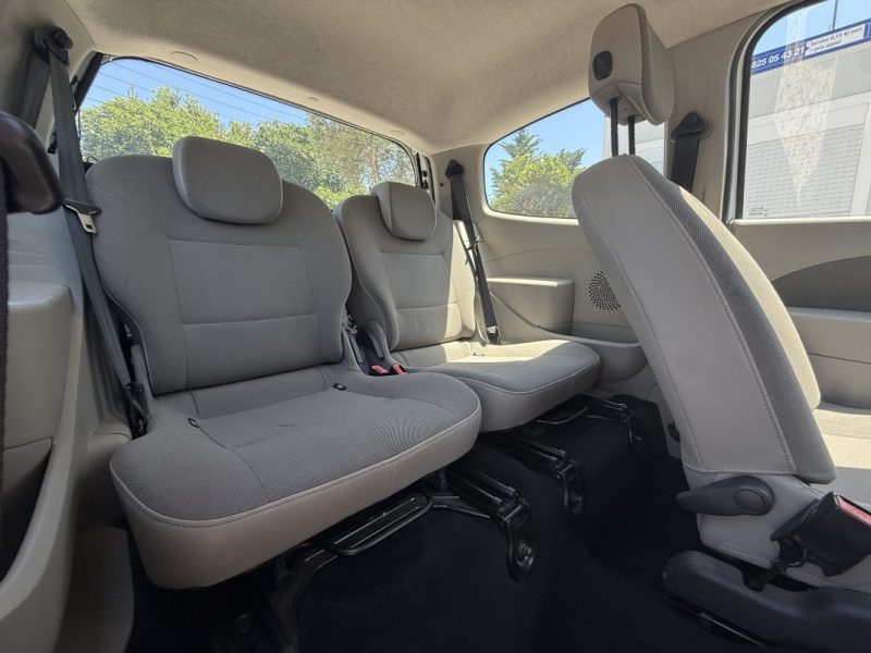 RENAULT TWINGO II 1.2 75 AUTHENTIQUE 2010