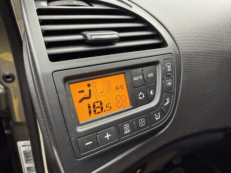 CITROEN C4 1.6 HDI 110CH