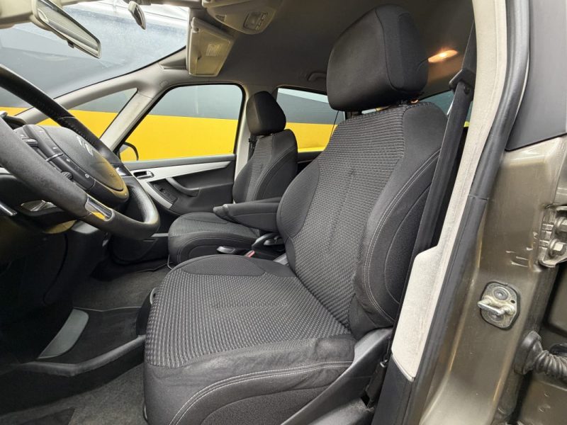 CITROEN C4 1.6 HDI 110CH