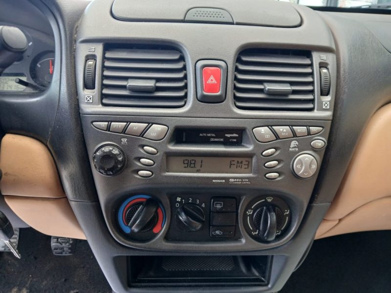  Nissan Almera 2.2 VDi 110ch Ambiance 2000