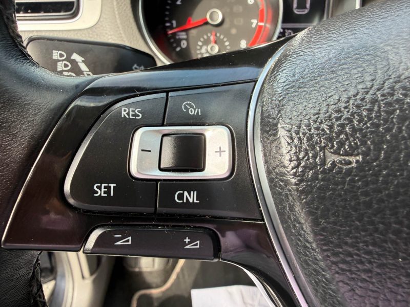 VOLKSWAGEN POLO V 1.2 TSI 90CH DSG7 Beats Audio