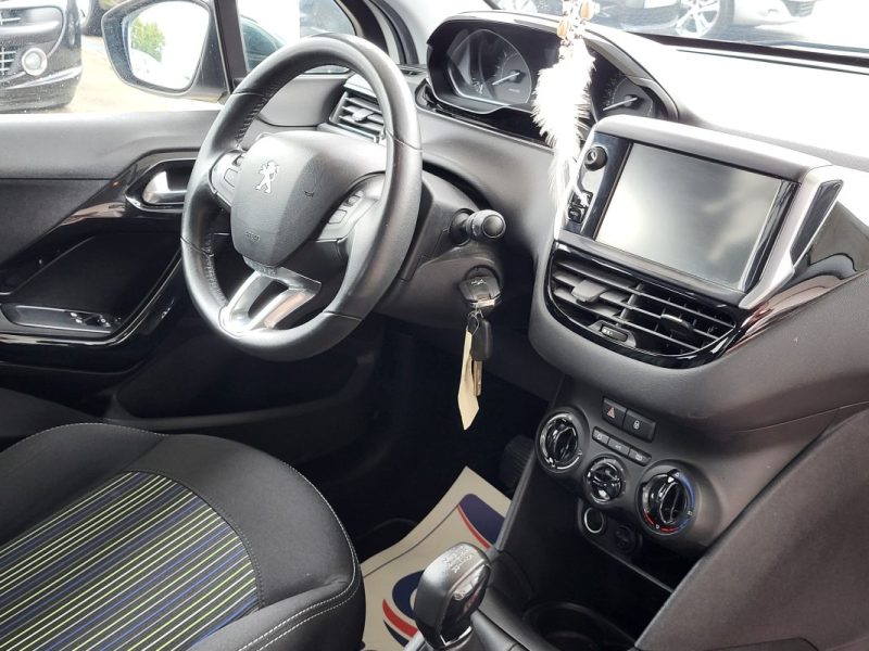 PEUGEOT 208 1.2 PURE TECH 82 URBAN SOUL 2015