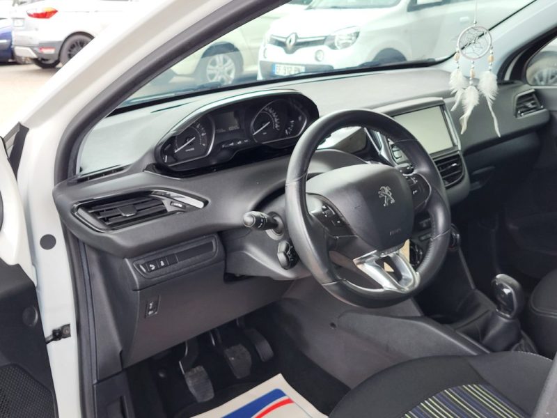PEUGEOT 208 1.2 PURE TECH 82 URBAN SOUL 2015