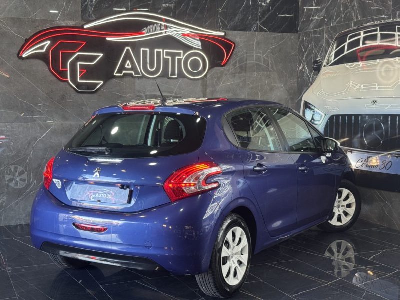 PEUGEOT 208 1.0 VTI 68 LIKE 2015