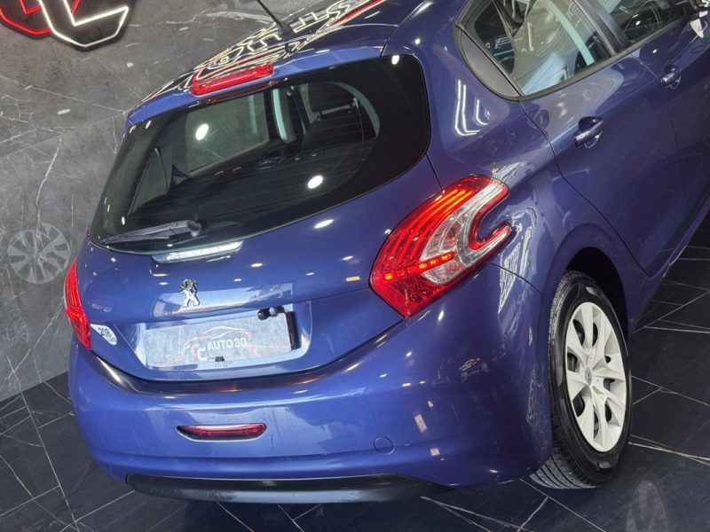 PEUGEOT 208 1.0 VTI 68 LIKE 2015