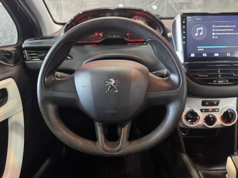 PEUGEOT 208 1.0 VTI 68 LIKE 2015