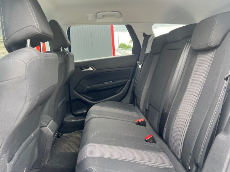Peugeot 308 II SW 1.2i 130 Allure / Garantie 3/12 Mois