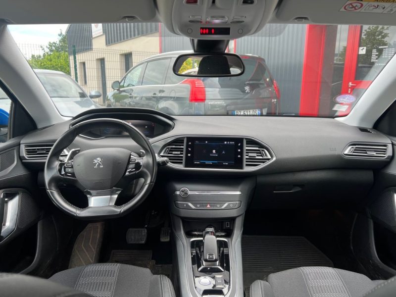 Peugeot 308 II SW 1.2i 130 Allure / Garantie 3/12 Mois