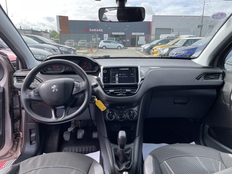 PEUGEOT 208 1.2  VTI ACTIVE 2012