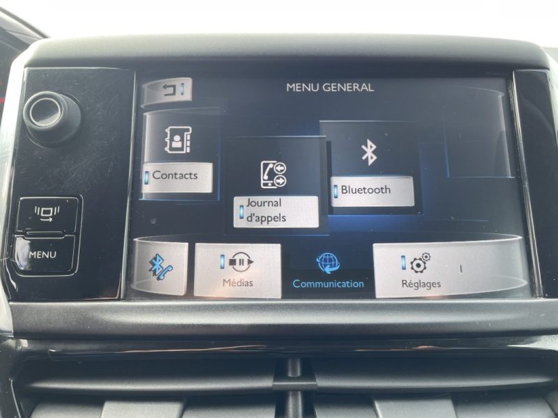 PEUGEOT 208 1.2  VTI ACTIVE 2012