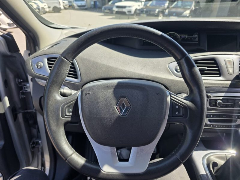 RENAULT SCENICIII XMOD 1.5 DCI 110 ZEN EDC 2013