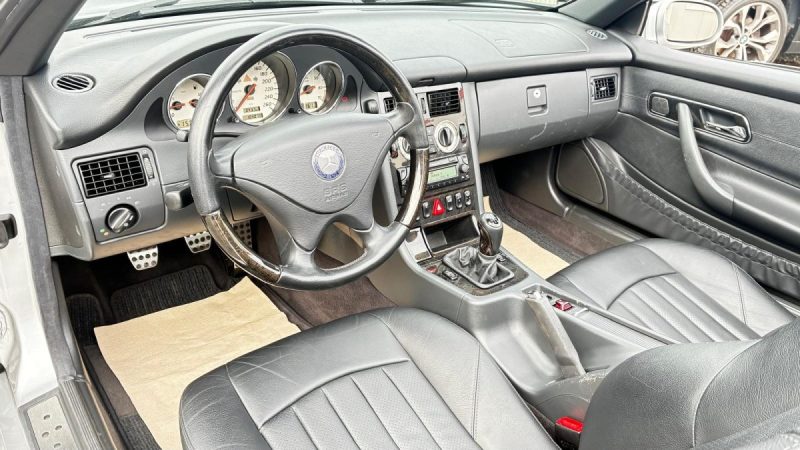 Mercedes-Benz SLK 200 Kompressor 163ch Pack AMG Xenon GPS  
