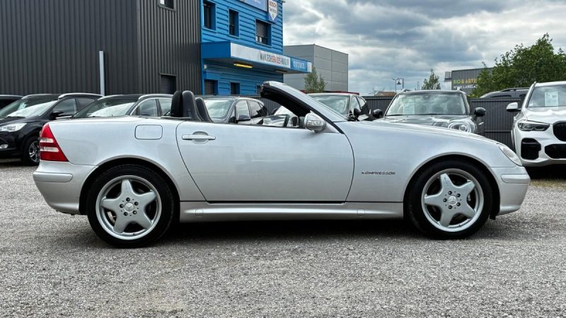 Mercedes-Benz SLK 200 Kompressor 163ch Pack AMG Xenon GPS  