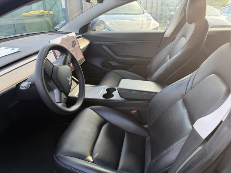 TESLA MODEL 3 DUAL MOTOR AWD GRANDE AUTONOMIE 2021 ATTELAGE
