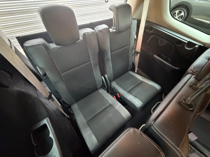 RENAULT SCENICIII GRAND 1.2 TCE 130 BOSE 7 PLACES