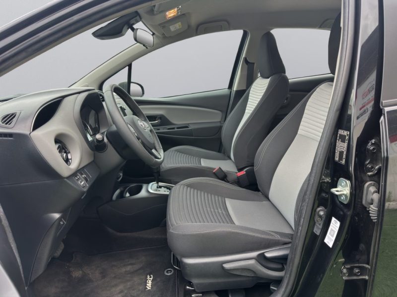 TOYOTA YARIS III HYBRID 100H FRANCE BUSINESS FAIBLE KILOMETRAGE