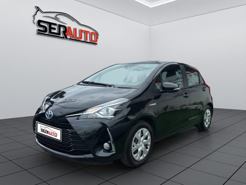 TOYOTA YARIS III HYBRID 100H FRANCE BUSINESS FAIBLE KILOMETRAGE
