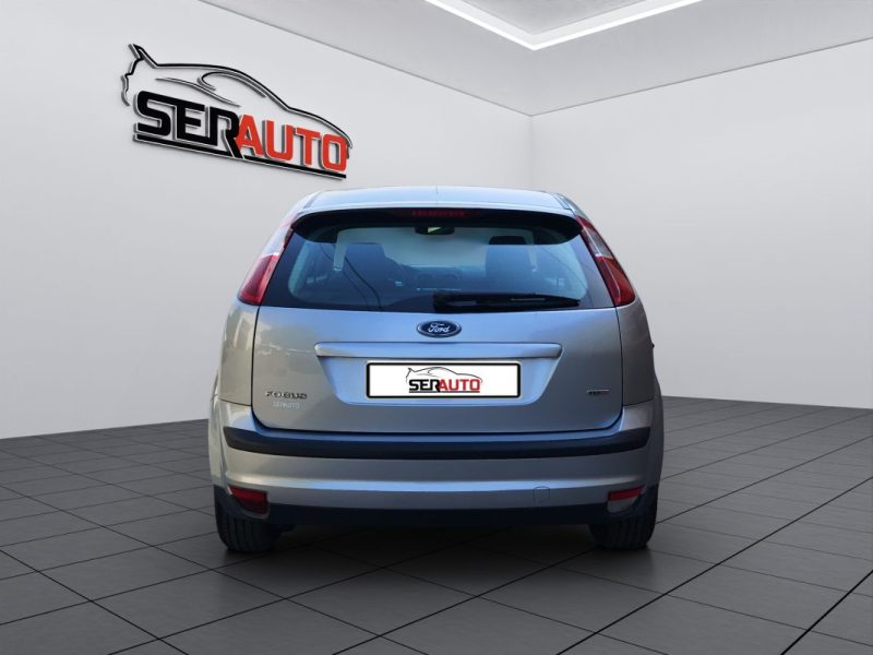 FORD FOCUS II 1.8 TDCI 115 TITANIUM