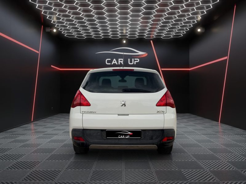 PEUGEOT 3008 1.6 HDI 115 cv Allure