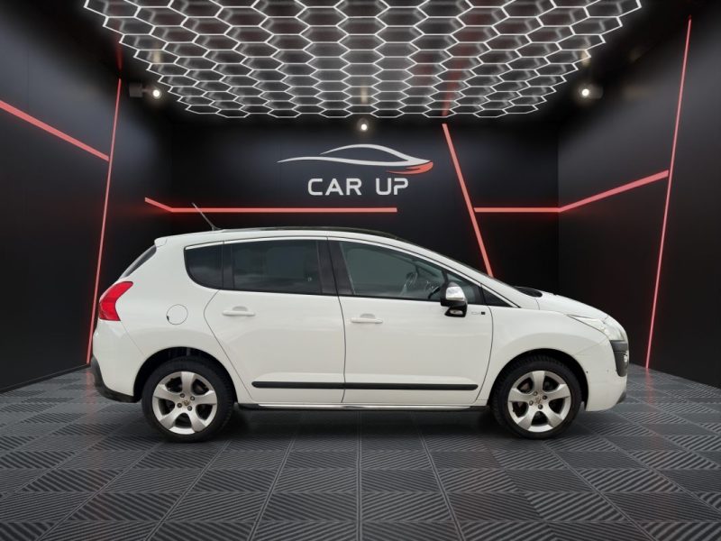 PEUGEOT 3008 1.6 HDI 115 cv Allure