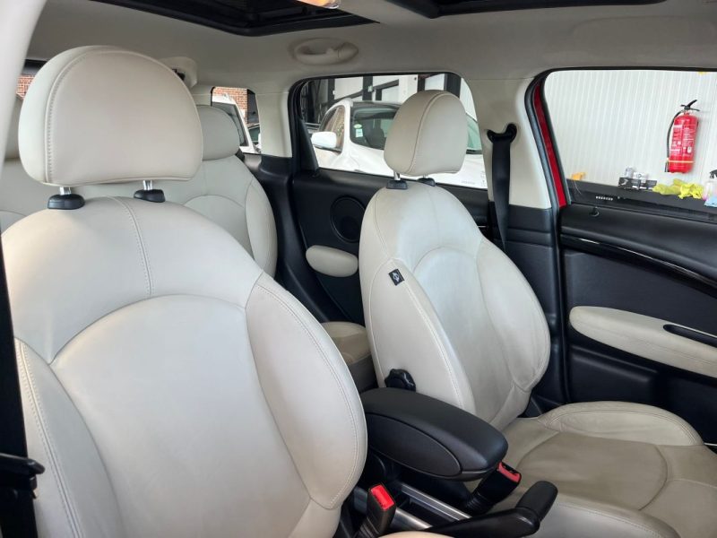🔹 Mini Countryman (R60) 1.6 122Ch☀️ Toit ouvrant📡 Radar de recul🛋️  cuir🛡️ Garantie 6 mois