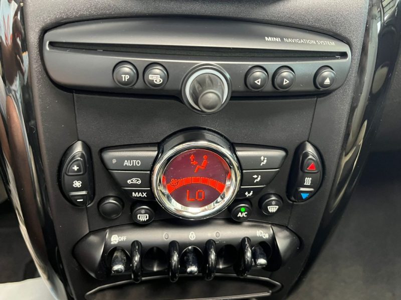 🔹 Mini Countryman (R60) 1.6 122Ch☀️ Toit ouvrant📡 Radar de recul🛋️  cuir🛡️ Garantie 6 mois