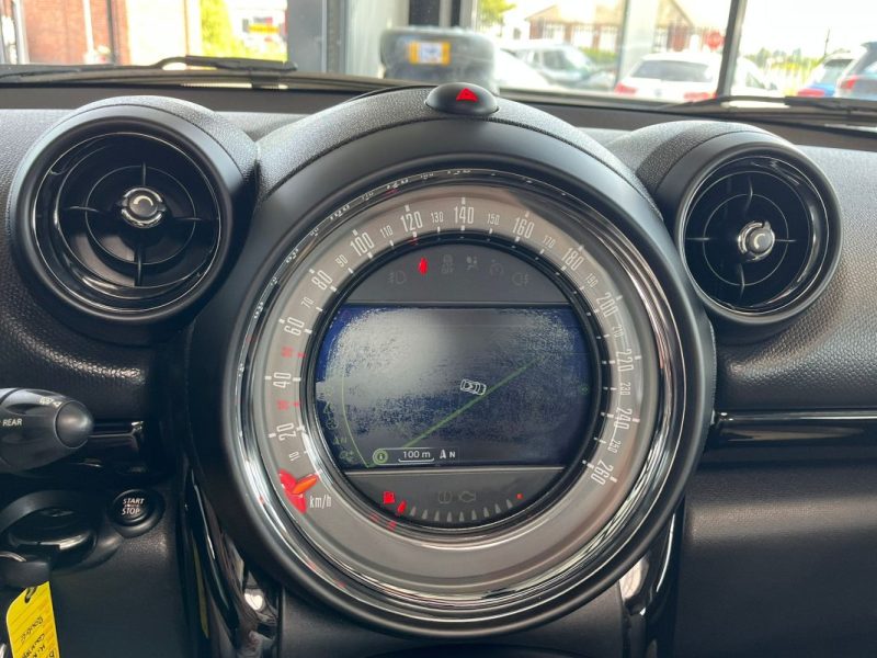 🔹 Mini Countryman (R60) 1.6 122Ch☀️ Toit ouvrant📡 Radar de recul🛋️  cuir🛡️ Garantie 6 mois