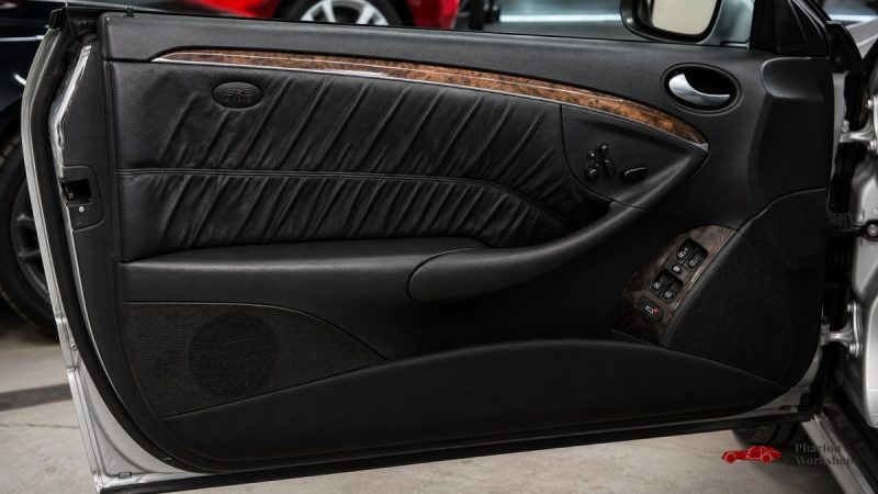 MERCEDES-BENZ CLK 350 AVANTGARDE COUPÉ | TOIT OUVRANT | XENON | SIÈGES ÉLECTRIQUES & CHAUFFANTS