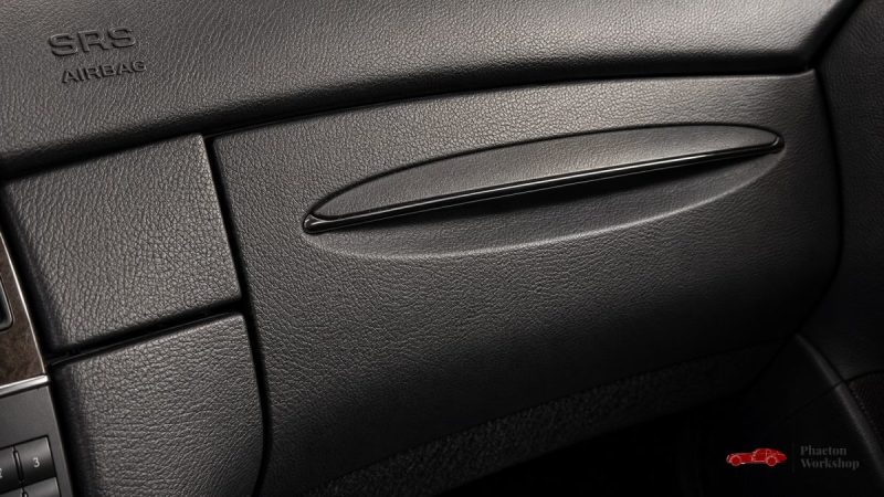 MERCEDES-BENZ CLK 350 AVANTGARDE COUPÉ | TOIT OUVRANT | XENON | SIÈGES ÉLECTRIQUES & CHAUFFANTS
