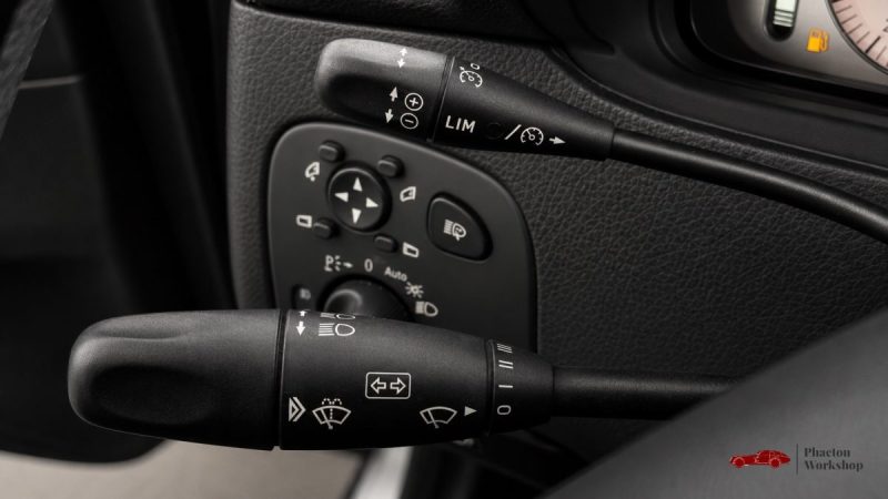 MERCEDES-BENZ CLK 350 AVANTGARDE COUPÉ | TOIT OUVRANT | XENON | SIÈGES ÉLECTRIQUES & CHAUFFANTS
