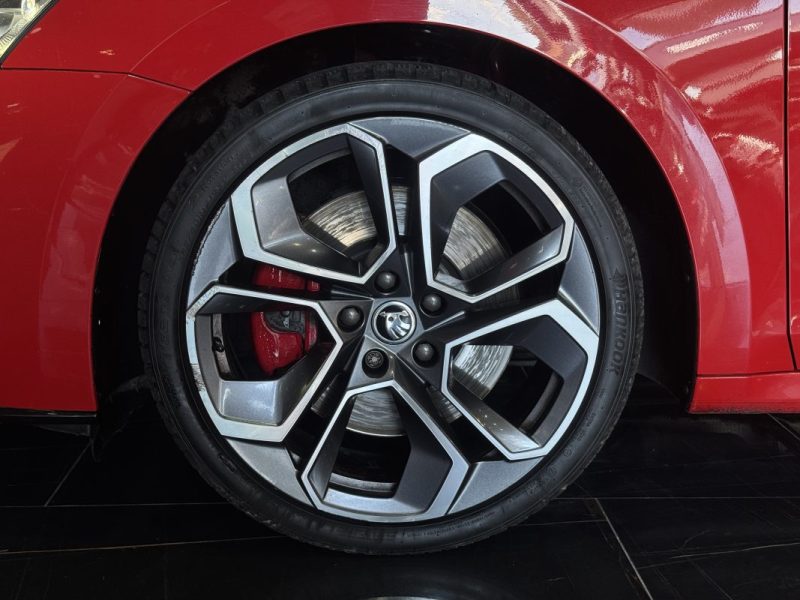 SKODA OCTAV.IV 2.0 TSI 245 RS DSG 2021