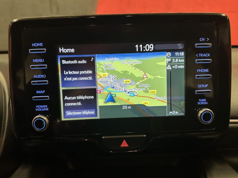 TOYOTA YARIS 116H DYNAMIC BUSINESS + PROGRAMME BEYONCE ZERO ACADEMY